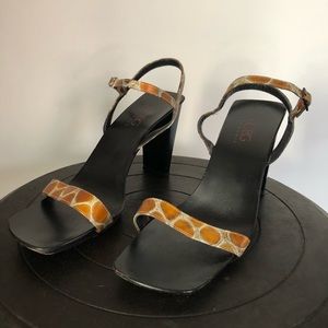 BCBG Max Azria Leather Heels 8B